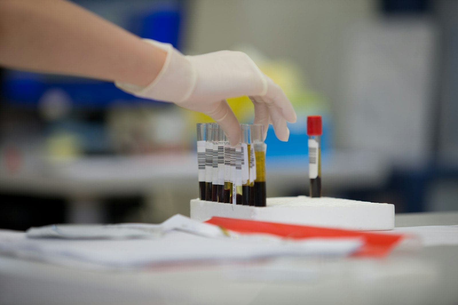 Clomid for Men: Benefits, Risks, and the Isomer Problem