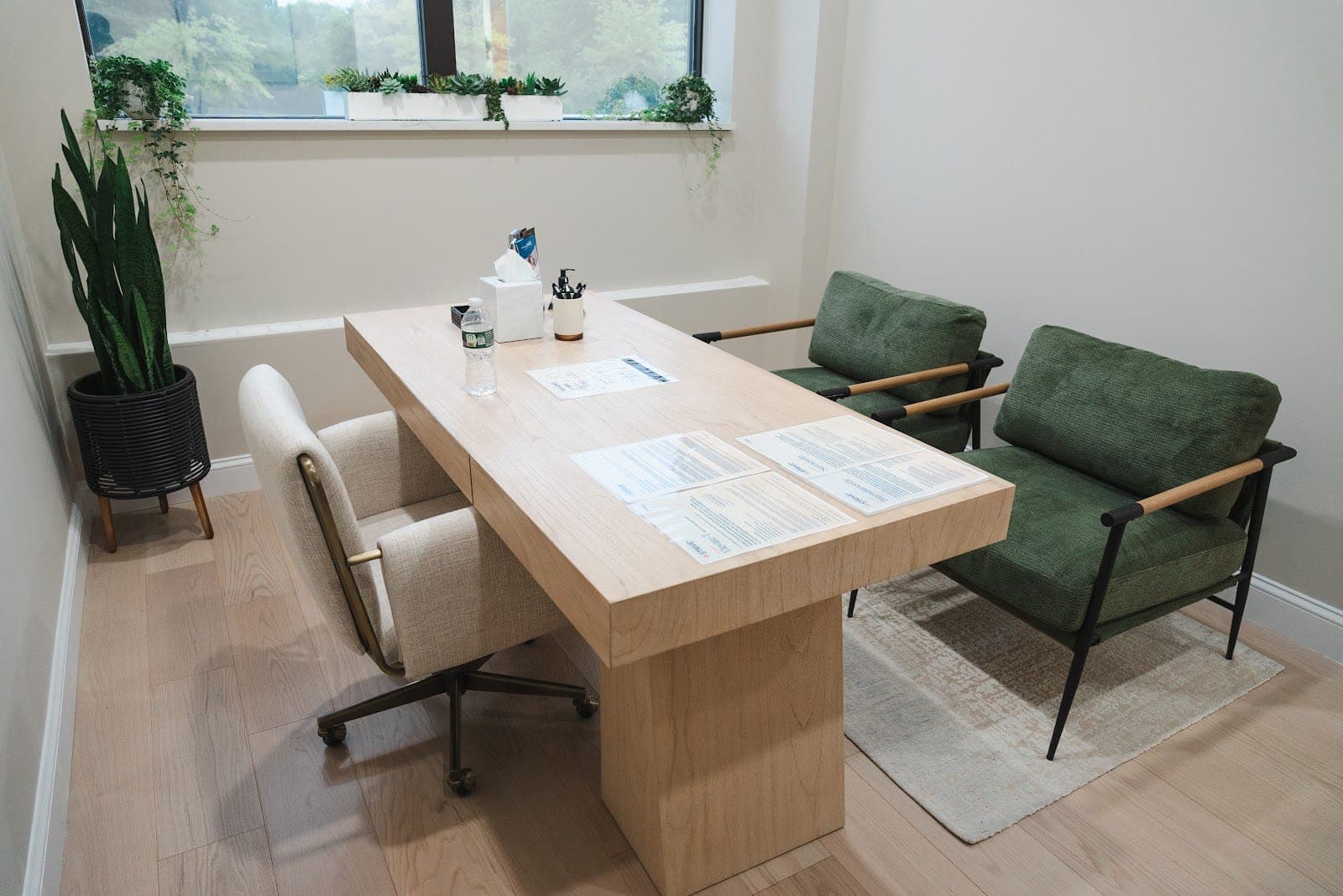 Protocol Health consult room in Scarsdale, New York, serving Pelham Manor